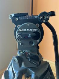 O'Connor Ultimate AV Head & 25L Carbon Fibre 2 Stage Tripod with spreader