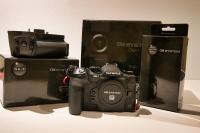Olympus OM-1 Mirrorless Camera + Extra Battery + Manual