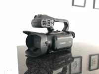 Canon XA30