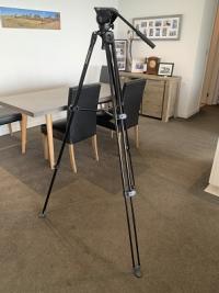 Manfrotto MVT502AM Tripod & MVH500A Video Head