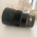 Sony FE 85mm f1.8 Lens for sale - With lens hood included PERFECT CONDITION