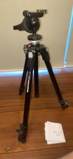 Manfrotto 190XDB tripod and 322RC2 Head