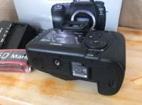 mint Canon EOS 5d Mark IV body only